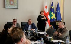 ქუთაისის საკრებულოს სხდომები სურდო თარგმანით გავა